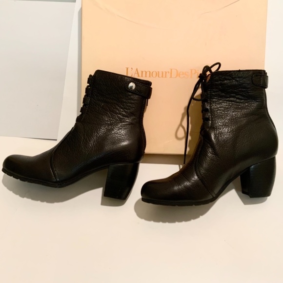 L'Amour des Pieds Pontedera Black Leather Ankle Bootie Block Heel Fashion Boot 7 - Picture 13 of 15